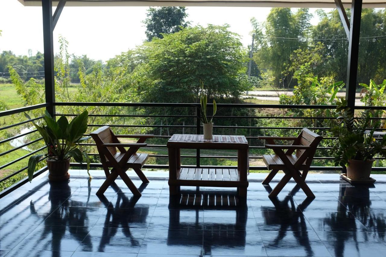 Rai Boonsom Apartment Phrao Luaran gambar
