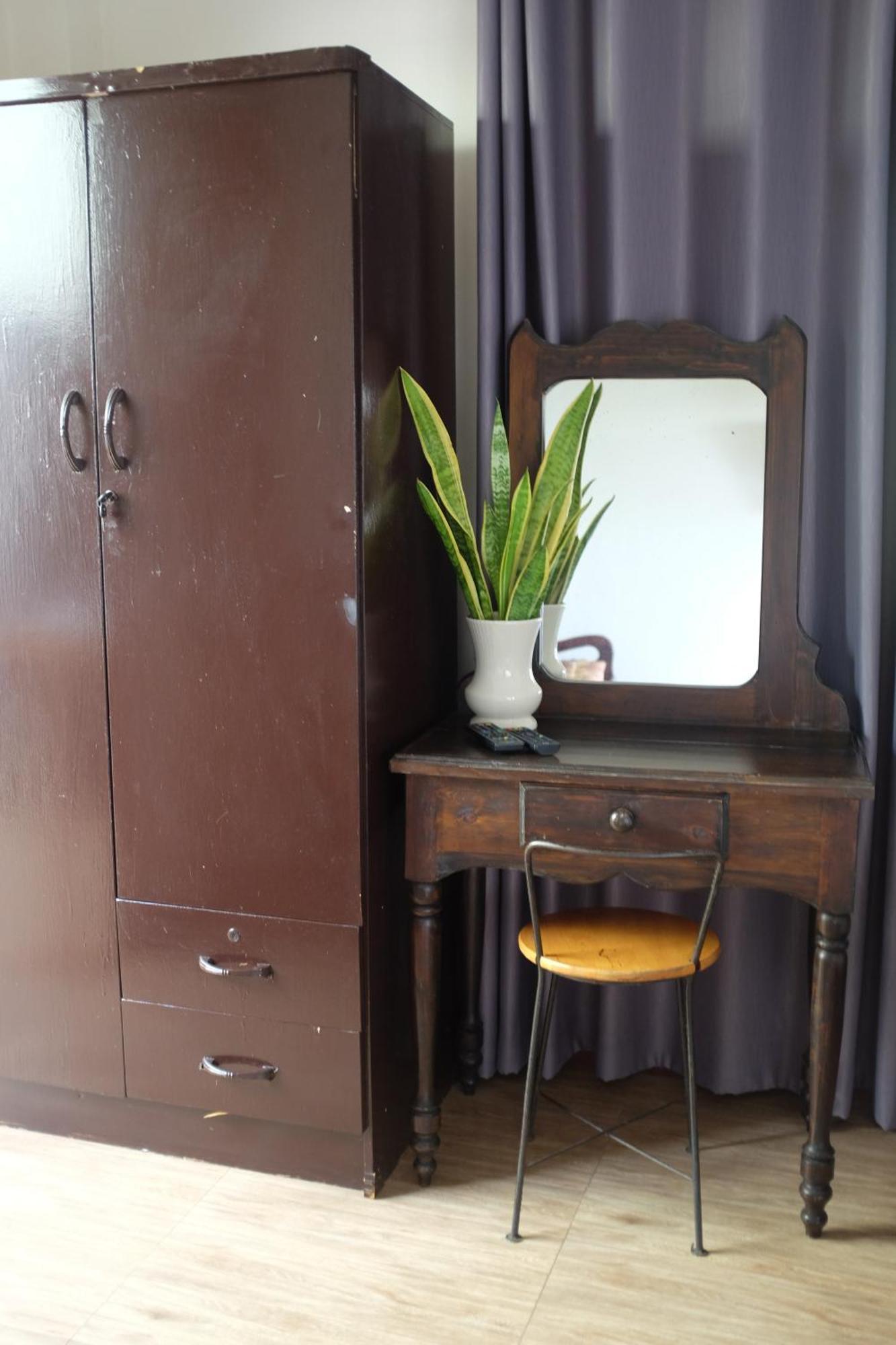 Rai Boonsom Apartment Phrao Bilik gambar