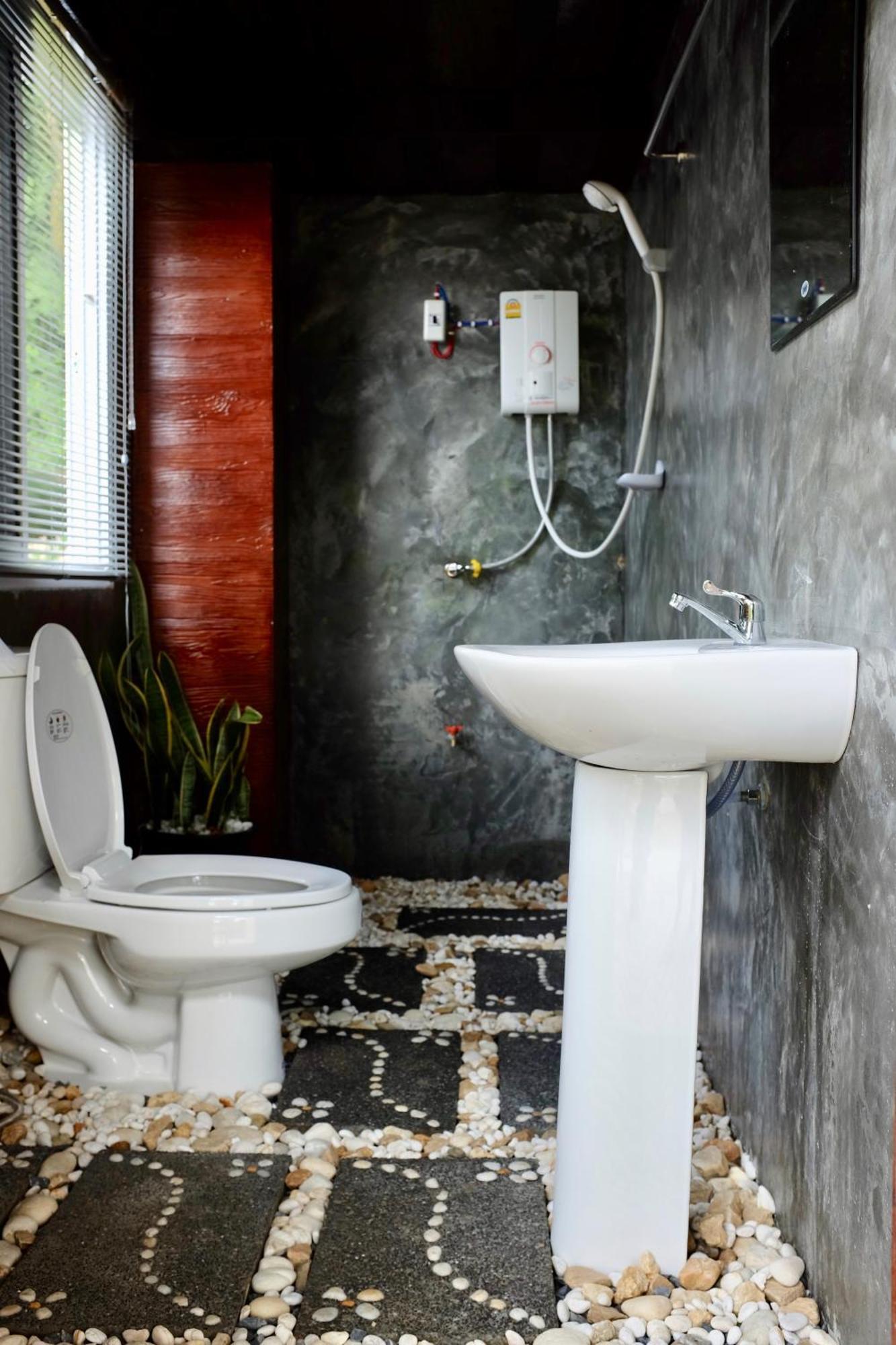 Rai Boonsom Apartment Phrao Luaran gambar